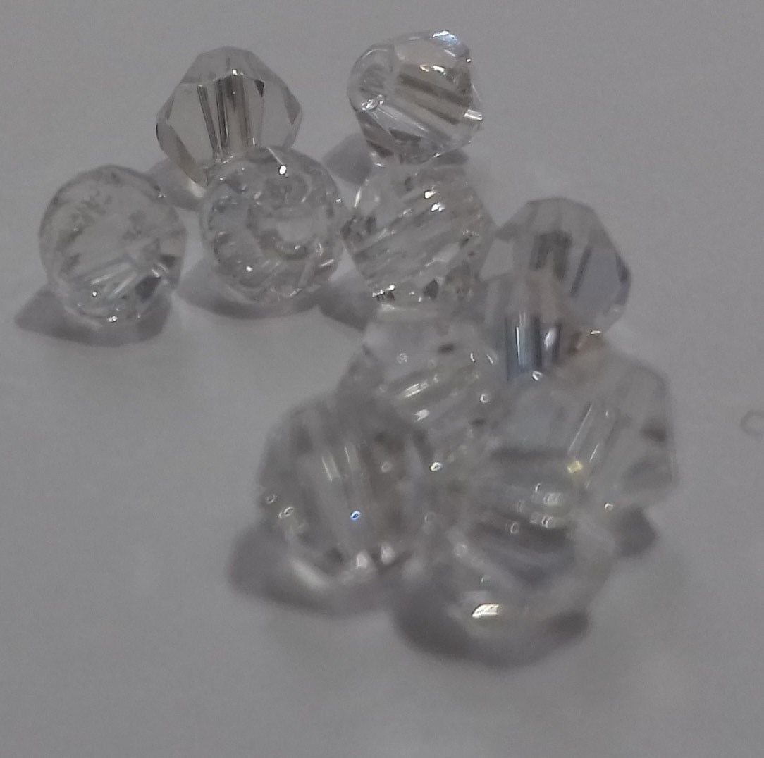 Kineski kristal romb 4 mm kristal AB