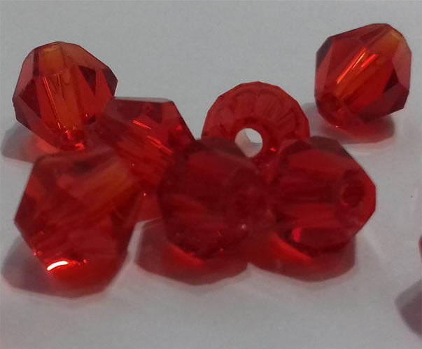 Kineski kristal romb 6 mm crvena