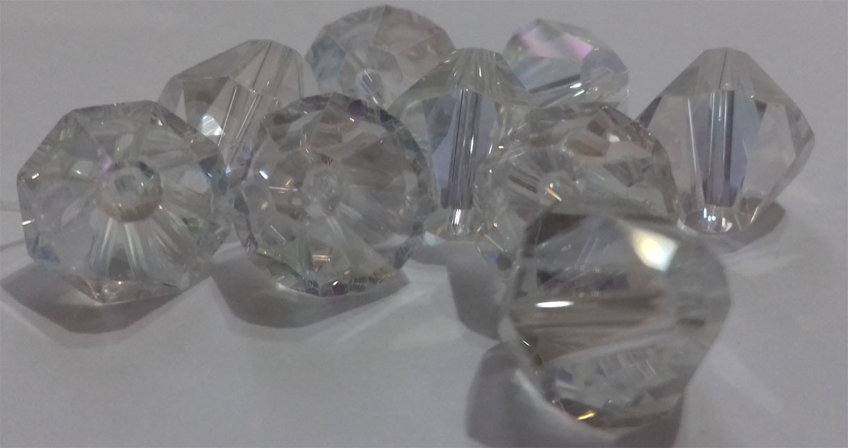 Kineski kristal romb 8 mm kristal AB-niska 40 cm