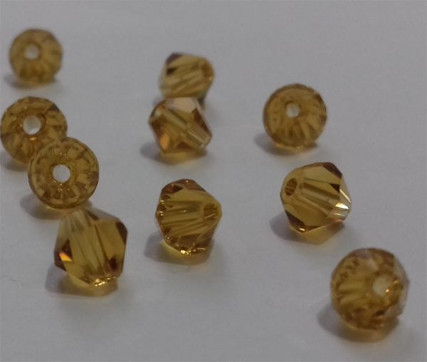 Kineski kristal romb 8 mm topaz-niska 40 cm